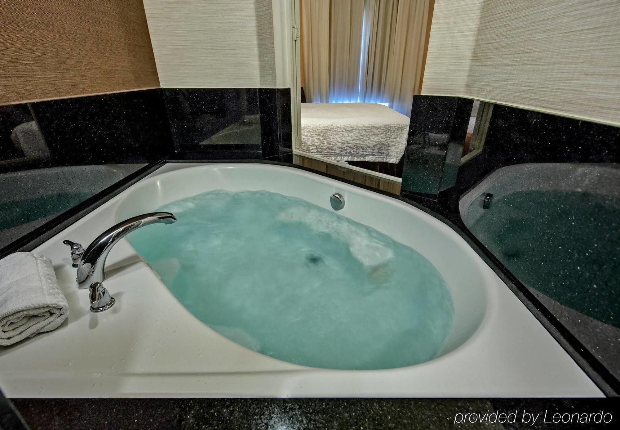 Fairfield Inn And Suites By Marriott Oklahoma City Airport Ngoại thất bức ảnh