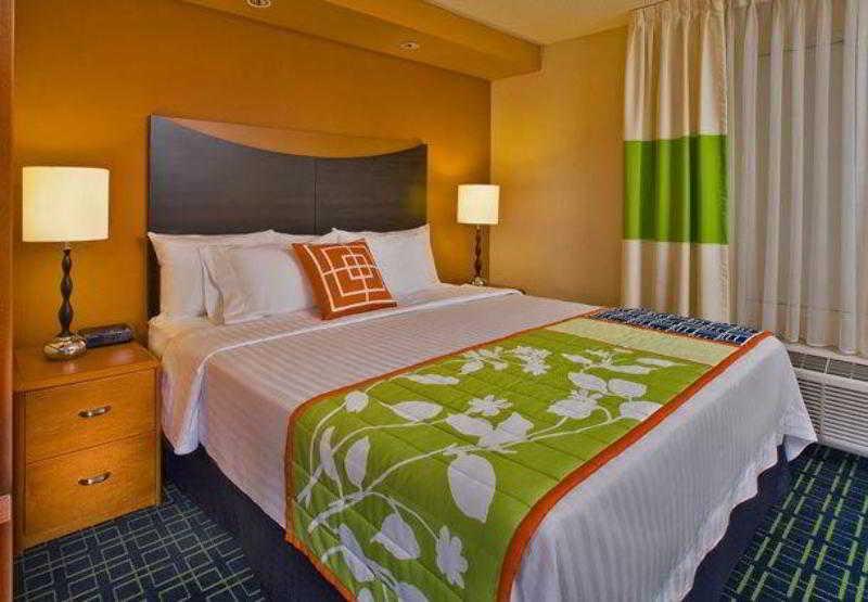 Fairfield Inn And Suites By Marriott Oklahoma City Airport Phòng bức ảnh